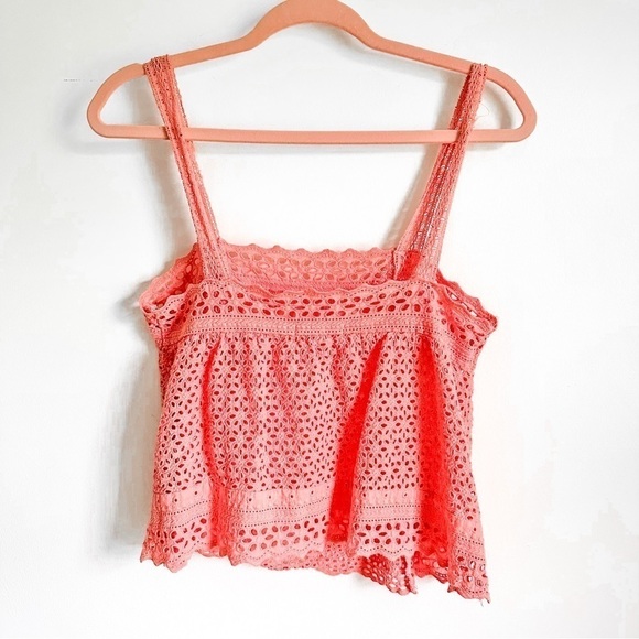 Coco + Jaimeson Pink Eyelet Embroidered Cropped Cami Top sz Small - Picture 8 of 10